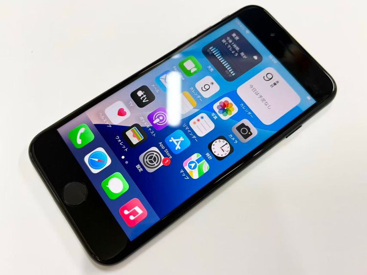 ������Х�����Хåƥ꡼93���iPhone SE(��3����) 64GB �ߥåɥʥ���