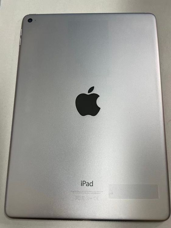 ������Х���������� iPad Air2 WiFi 16GB MGL12J/A ���ڡ������졼