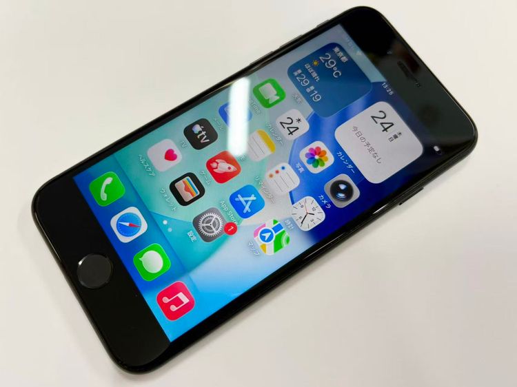 ������Х��������SIM�ե꡼ iPhone SE(�裲����) 64GB �֥�å�
