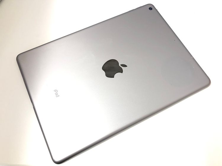 ������Х����iPad(��6����) WiFi�� 32GB ���ڡ������쥤 MR7F2J/A