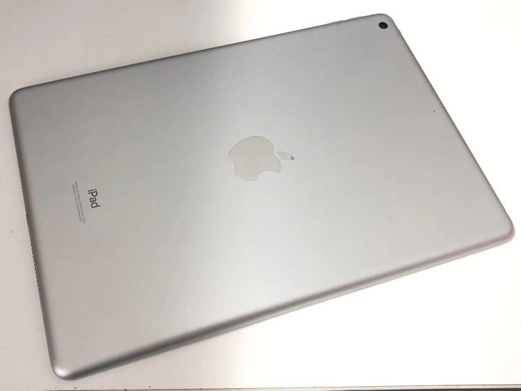 ������Х�����Хåƥ꡼97% ������ iPad 9 WiFi 64GB ����С� MK2L3J/A
