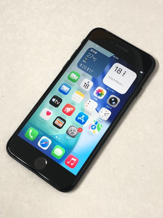 ������Х��뢨�����ꢨSIM�ե꡼ iPhone SE3 64GB �ߥåɥʥ���
