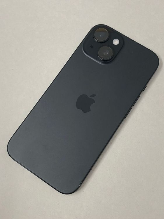 ������Х����SIM�ե꡼ iPhone 15 128GB �֥�å� MTMH3J/A