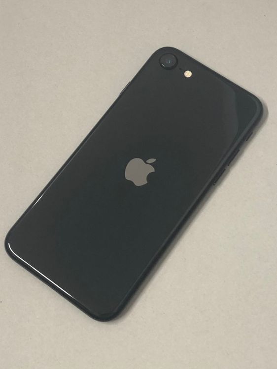 ������Х����SIM�ե꡼ iPhone SE2 64GB �֥�å�
