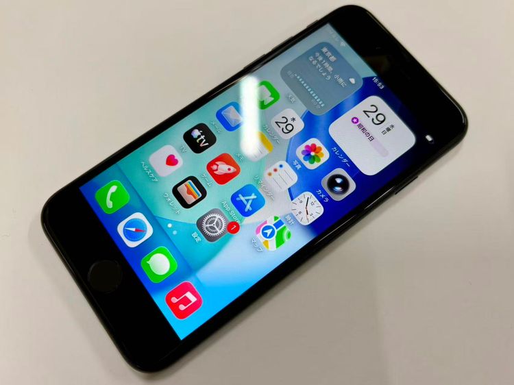 ������Х��������SIM�ե꡼ iPhone SE(��2����) 128GB �֥�å�