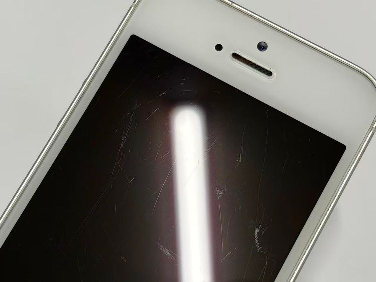 ХSIMե꡼ iPhone SE(1) 32GB С