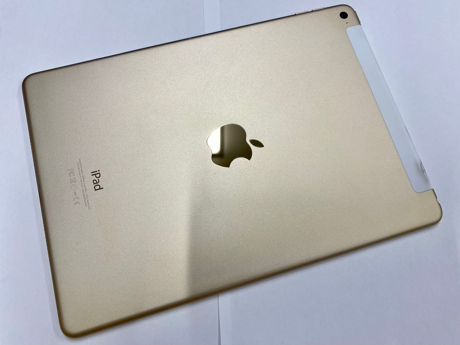 ムスビー｜セイモバイル☆docomo iPad Air2 WiFi+Cellular 16GB  