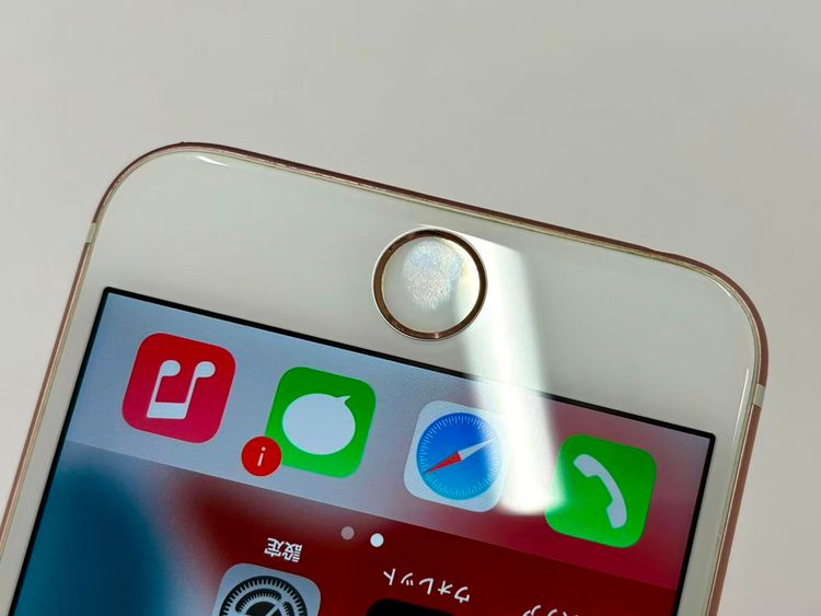 ХSIMե꡼ iPhone6s 32GB 