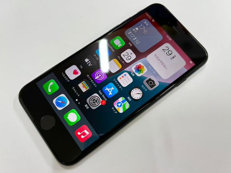 ХХåƥ꡼100iPhone SE(3) 64GB ߥåɥʥ