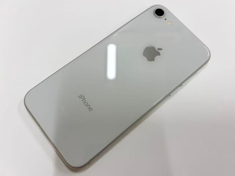 ������Х�����Хåƥ꡼91���SIM�ե꡼ iPhone8 64GB ����С�