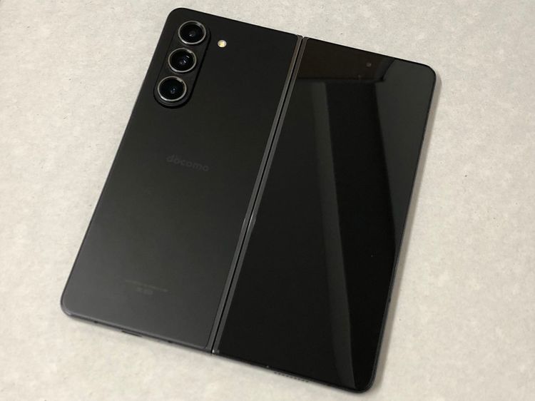 ХSIMե꡼ docomo Galaxy Z Fold5 256GB ֥å