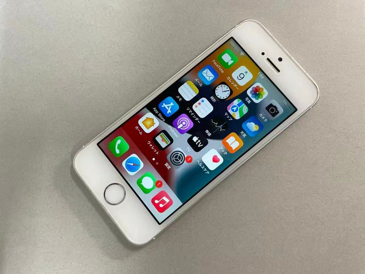 ������Х����SIM�ե꡼ iPhone SE(��1����) 16GB ����С�