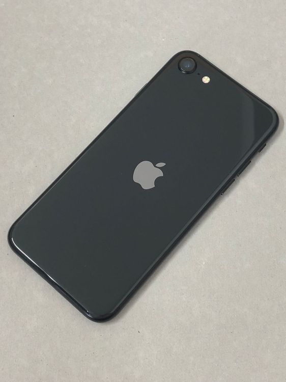 ������Х����SIM�ե꡼ iPhone SE2 128GB �֥�å�