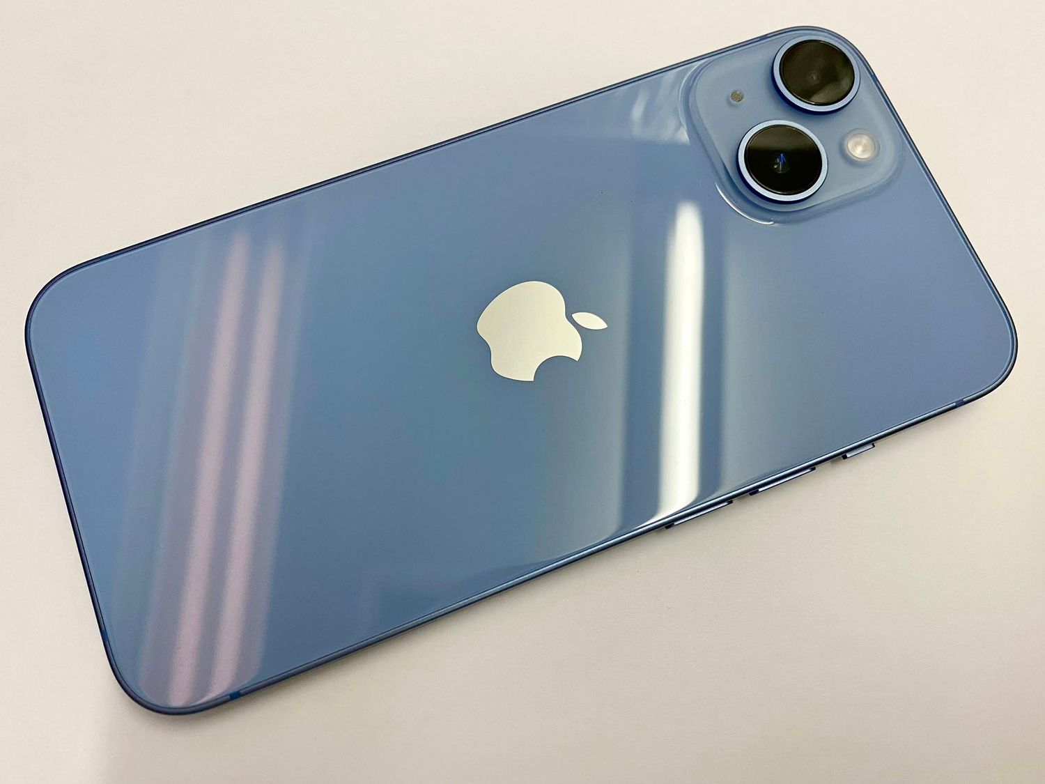 ムスビー｜セイモバイル☆バッテリー100％☆SIMフリー iPhone14 128GB 