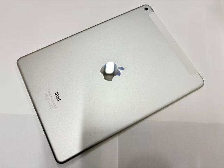 ������Х�������� AU iPad Air 2 Wi-Fi+Cellular 16GB ����С�