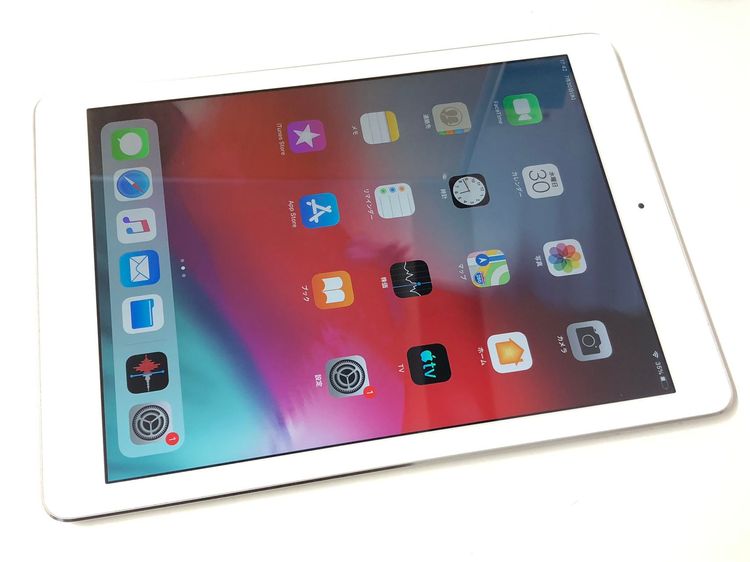 ХiPad Air Wi-Fi 32GB С MD789J/A
