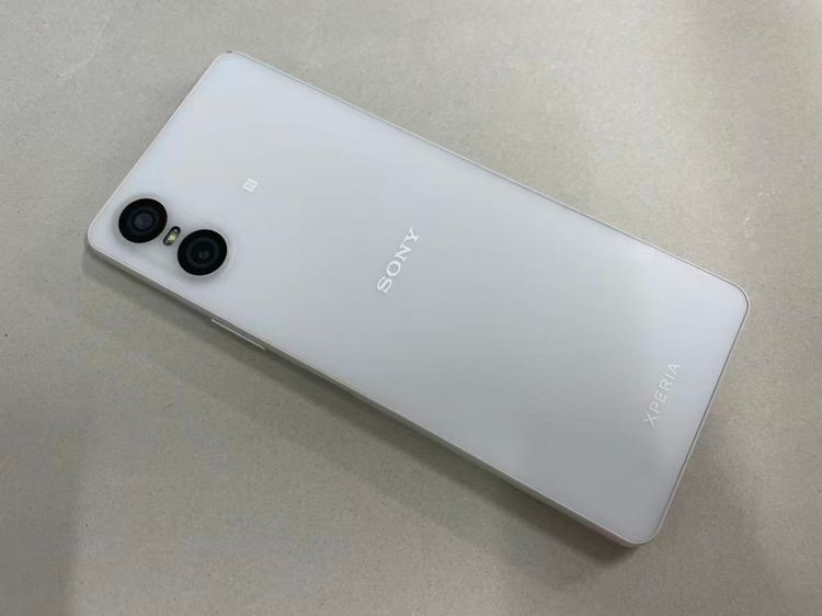 ������Х����SIM�ե꡼Softbank Xperia 10 VI A402SO �ۥ磻��