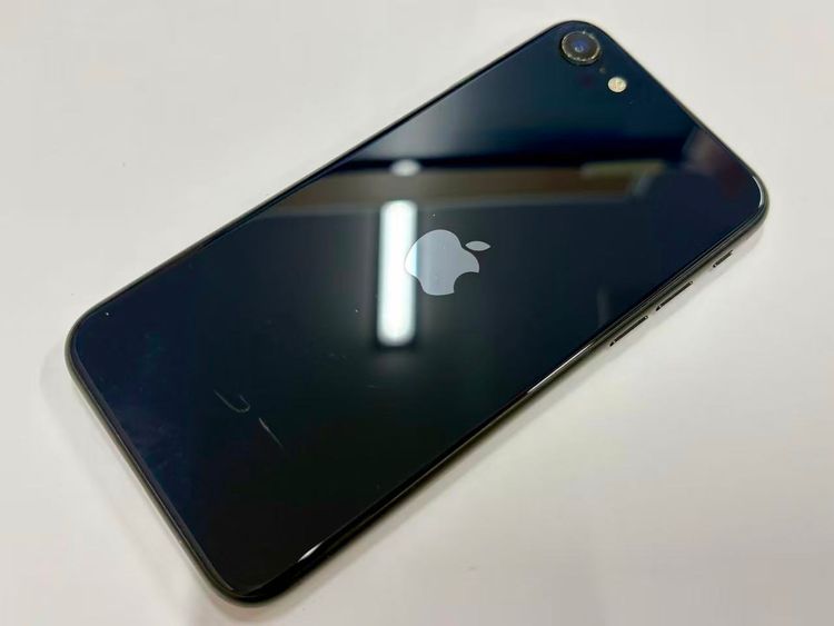 ������Х��������SIM�ե꡼ iPhone SE(��3����) 64GB �ߥåɥʥ���