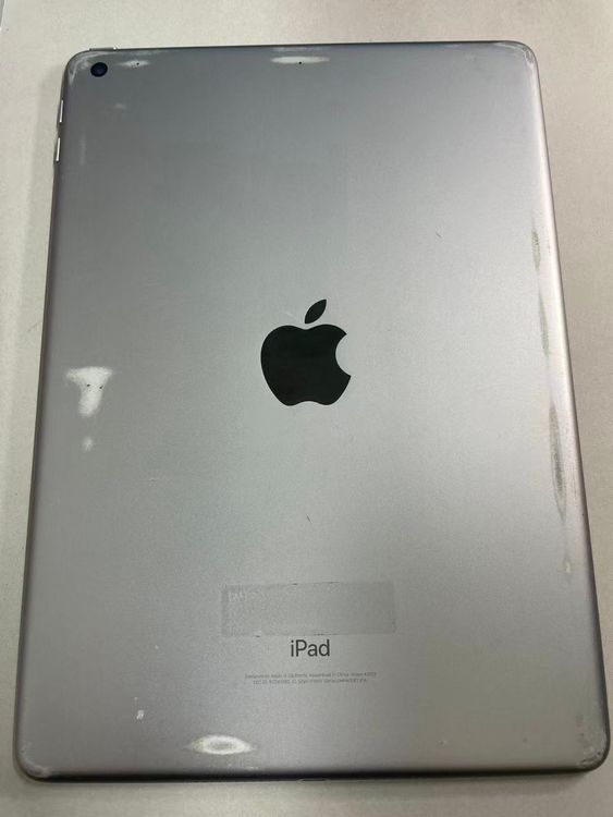 ������Х����iPad(��6����) WiFi�� 32GB ���ڡ������쥤 MR7F2J/A