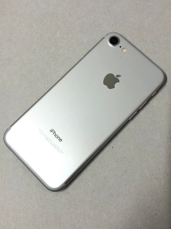 ������Х���������Хåƥ꡼100%SIM�ե꡼ iPhone 7 256GB ����С�