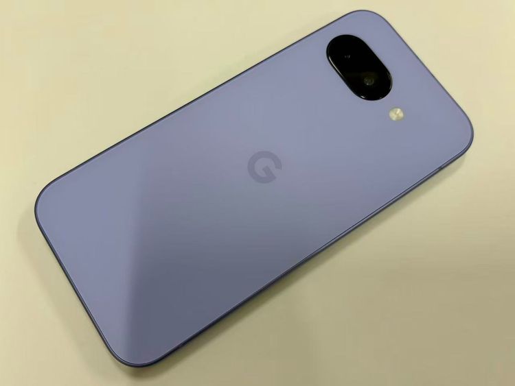 ������Х��������SIM�ե꡼ Google Pixel 9a 128GB Iris