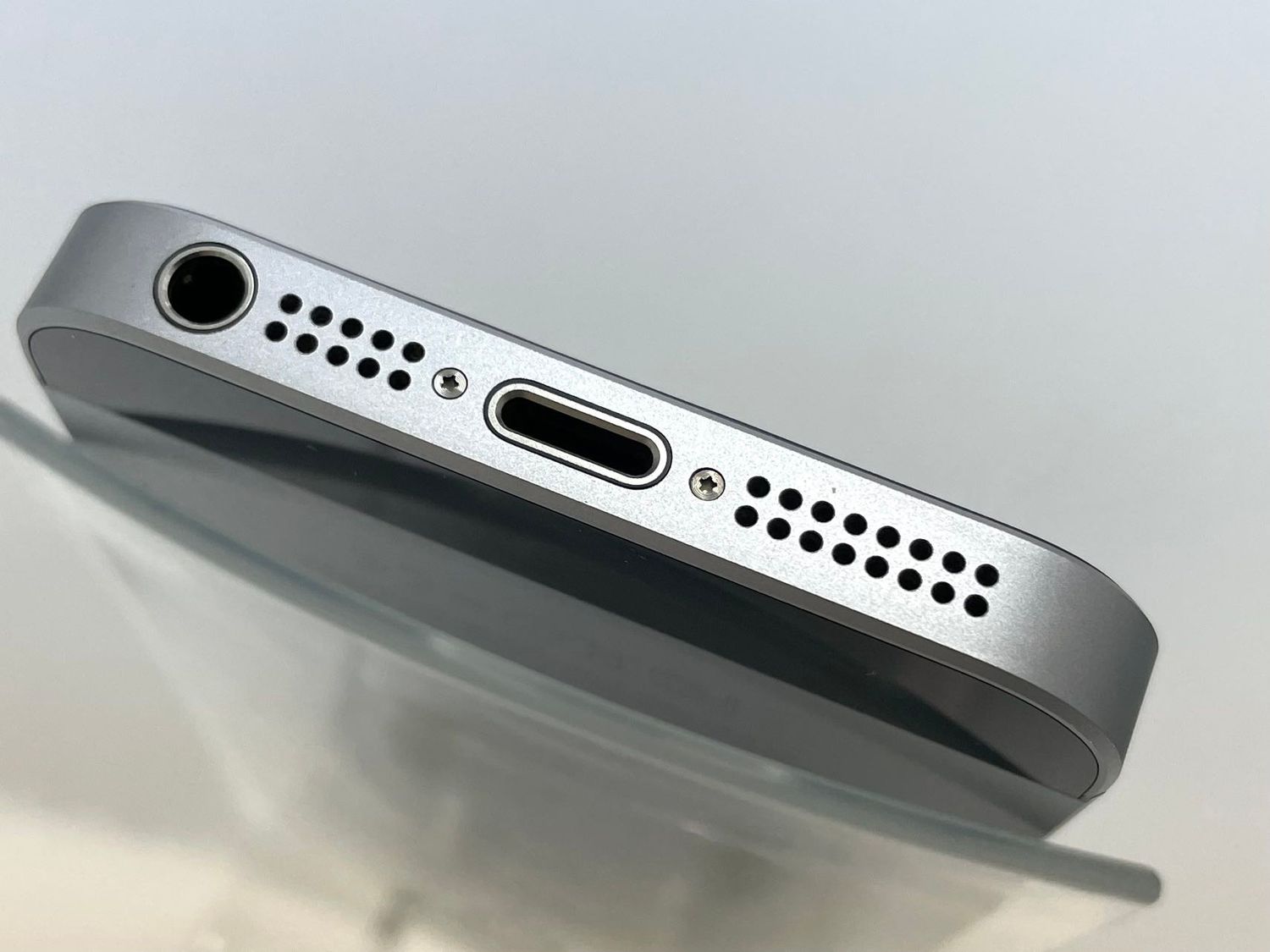 ムスビー｜セイモバイル☆SIMフリー iPhone SE(第1世代) 64GB スペース 