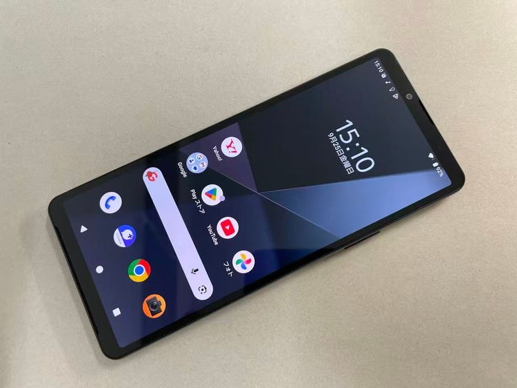 ������Х����SIM�ե꡼Softbank Xperia 10 VI A402SO �֥�å�