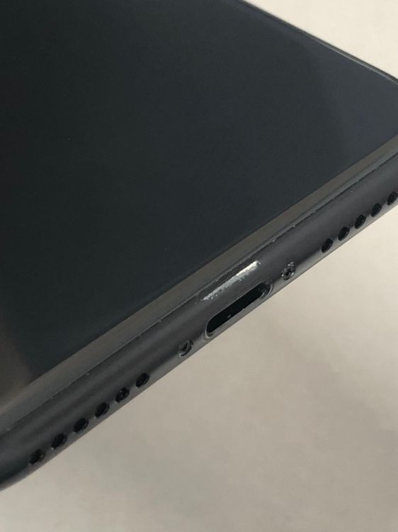 ������Х�����Хåƥ꡼100���SIM�ե꡼ iPhone SE2 64GB �֥�å�