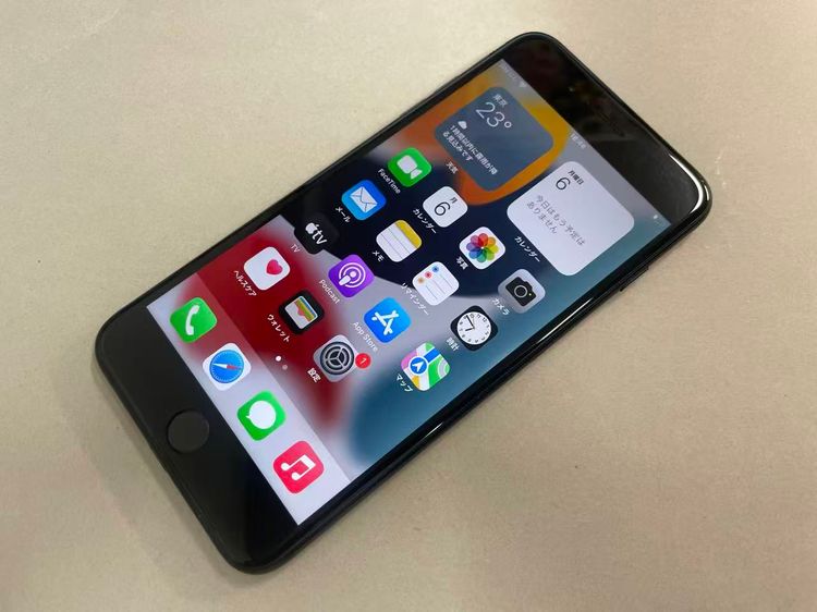 ������Х�����Хåƥ꡼92%SIM�ե꡼ iPhone7 Plus 32GB �����åȥ֥�å�