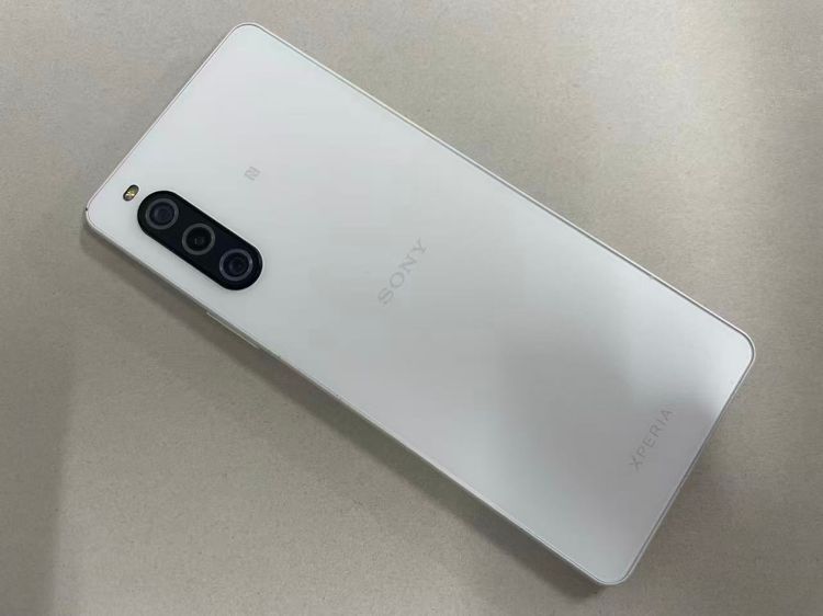 ������Х����SIM�ե꡼ Xperia 10 V XQ-DC44 128GB �ۥ磻��