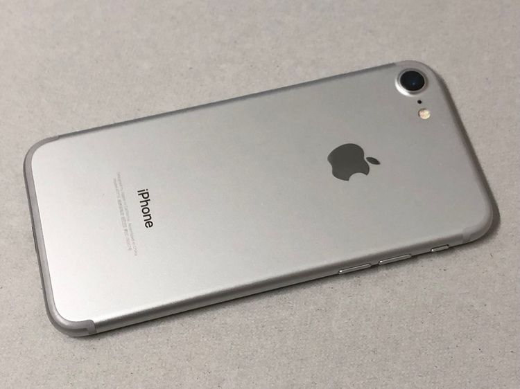 ХSIMե꡼ iPhone 7 32GB С