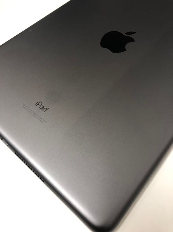 ХiPad 9 Wi-Fi 64GB ڡ졼 3K2K3J/A