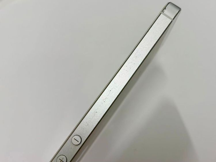 ХХåƥ꡼100SIMե꡼ iPhone SE(1) 128GB С