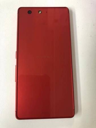 ������Х����docomo arrows Be F-05J Red ��