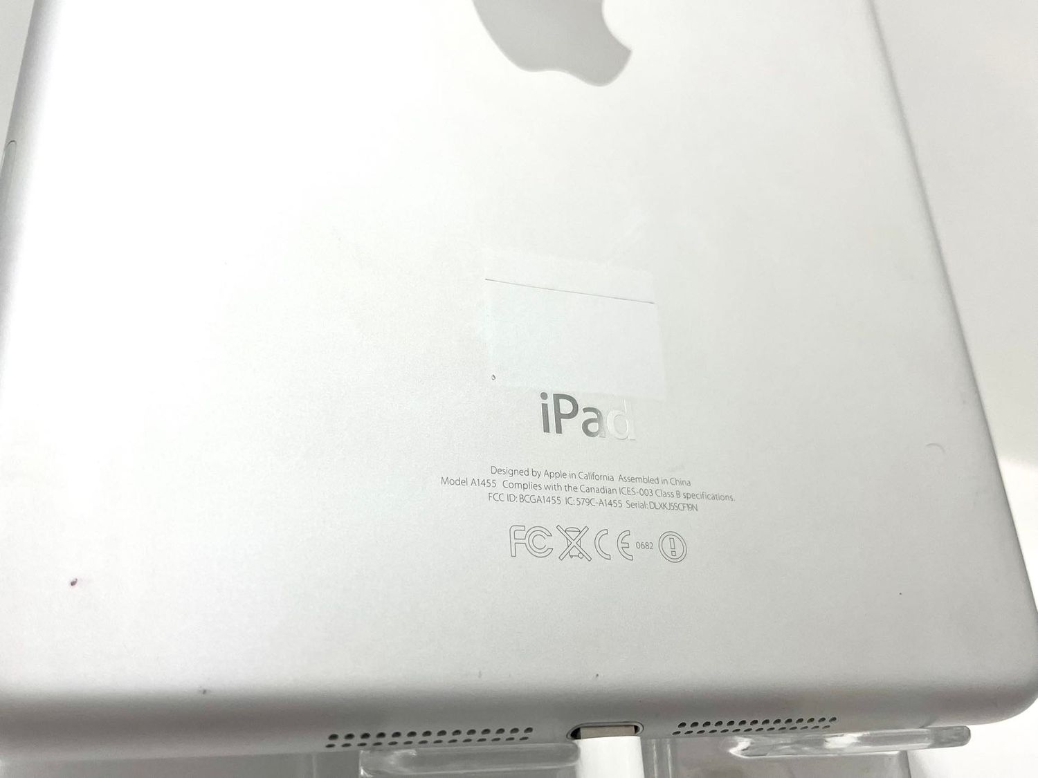 Apple いじ iPad mini シルバー 本体 初代