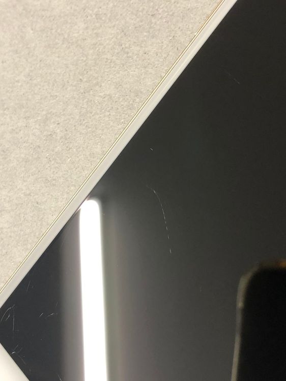 ХSIMե꡼ iPhone 7 128GB 