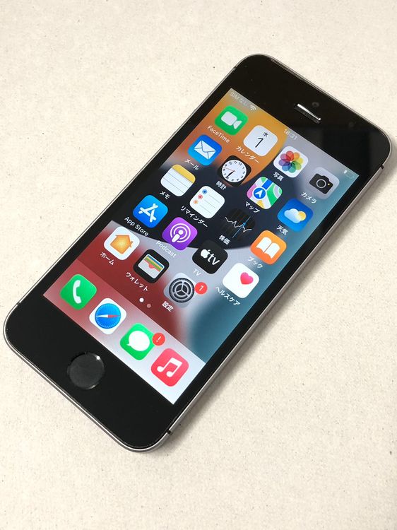 ������Х����SIM�ե꡼ iPhone SE 64GB ���ڡ������졼