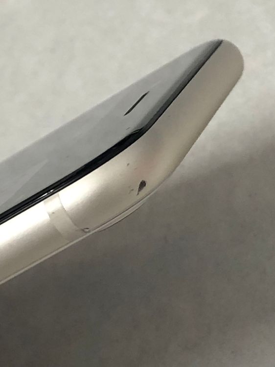 ������Х����SIM�ե꡼ iPhone SE3 64GB �������饤��