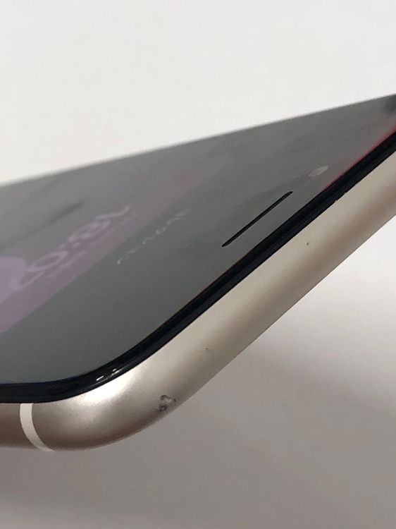 ХХåƥ꡼100SIMե꡼ iPhone SE3 64GB 饤