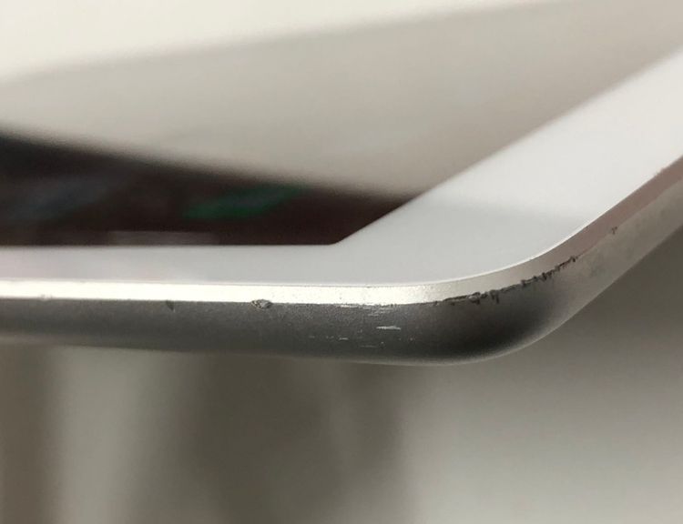 ХSIMե꡼ iPad 6 Wi-Fi+Cellular 32GB С