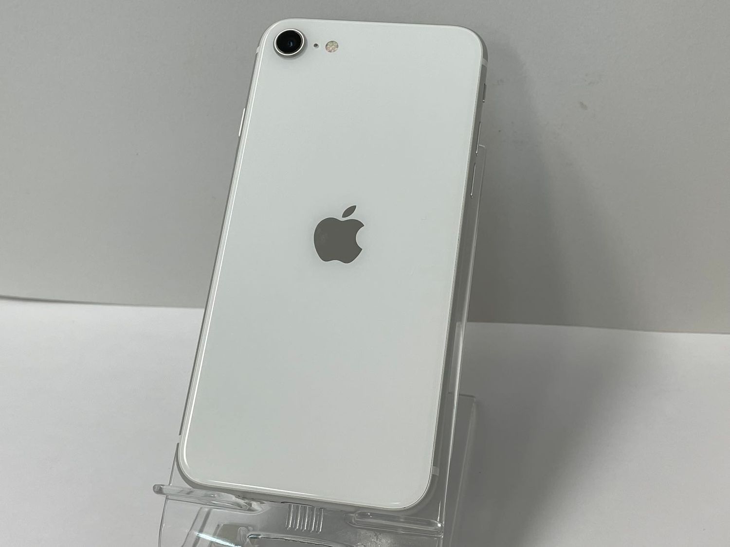ムスビー｜セイモバイル☆SIMロック解除済 iPhone SE(第2世代) 64GB 