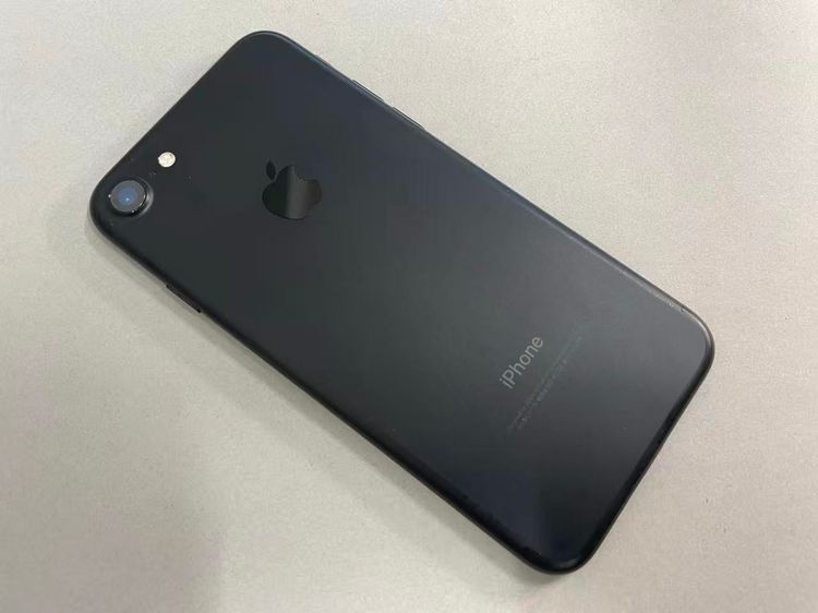 ������Х��������SIM�ե꡼ iPhone 7 32GB �֥�å�