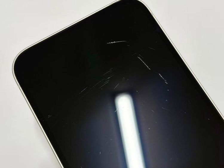ХSIMե꡼ iPhone13 256GB 饤