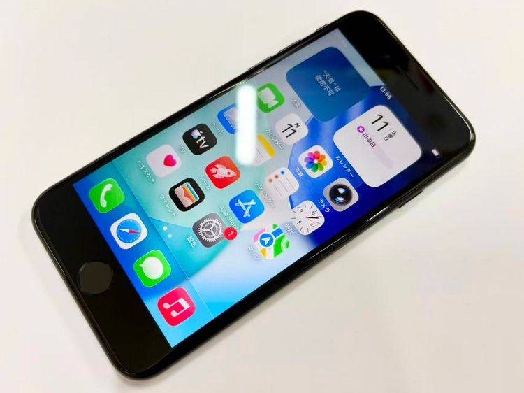 ������Х�����Хåƥ꡼94���iPhone SE(��3����) 64GB �ߥåɥʥ���