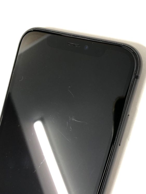 ХSIMե꡼ iPhone 11 256GB ֥å