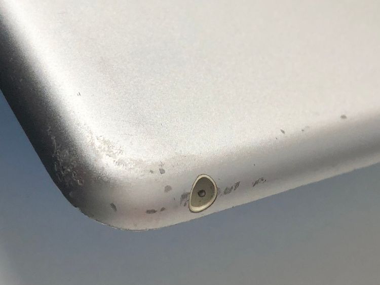 ������Х����iPad 5 Wi-Fi 32GB ����С� MP2G2J/A
