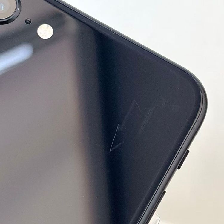 ХSIMե꡼ iPhone SE(3) 64GB ߥåɥʥ