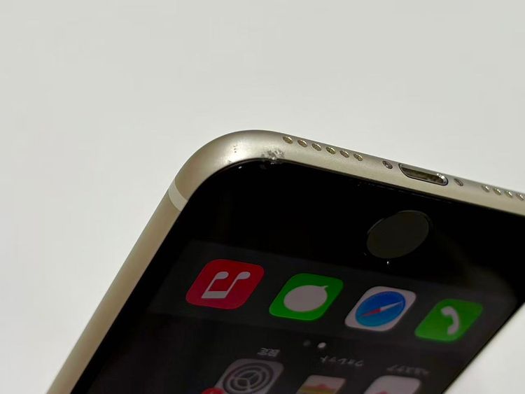 ХSIMե꡼ iPhone SE(裳) 64GB 饤