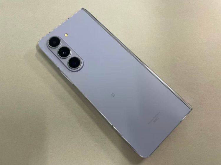 ������Х����SIM�ե꡼au Galaxy Z Fold5 SCG22 256GB  �֥롼