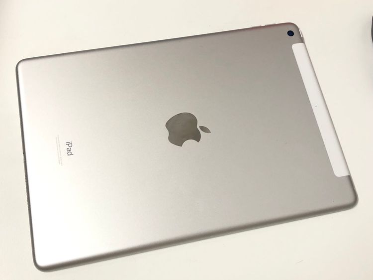 ХSIMե꡼ iPad 9 Wi-Fi+Cellular 64GB С